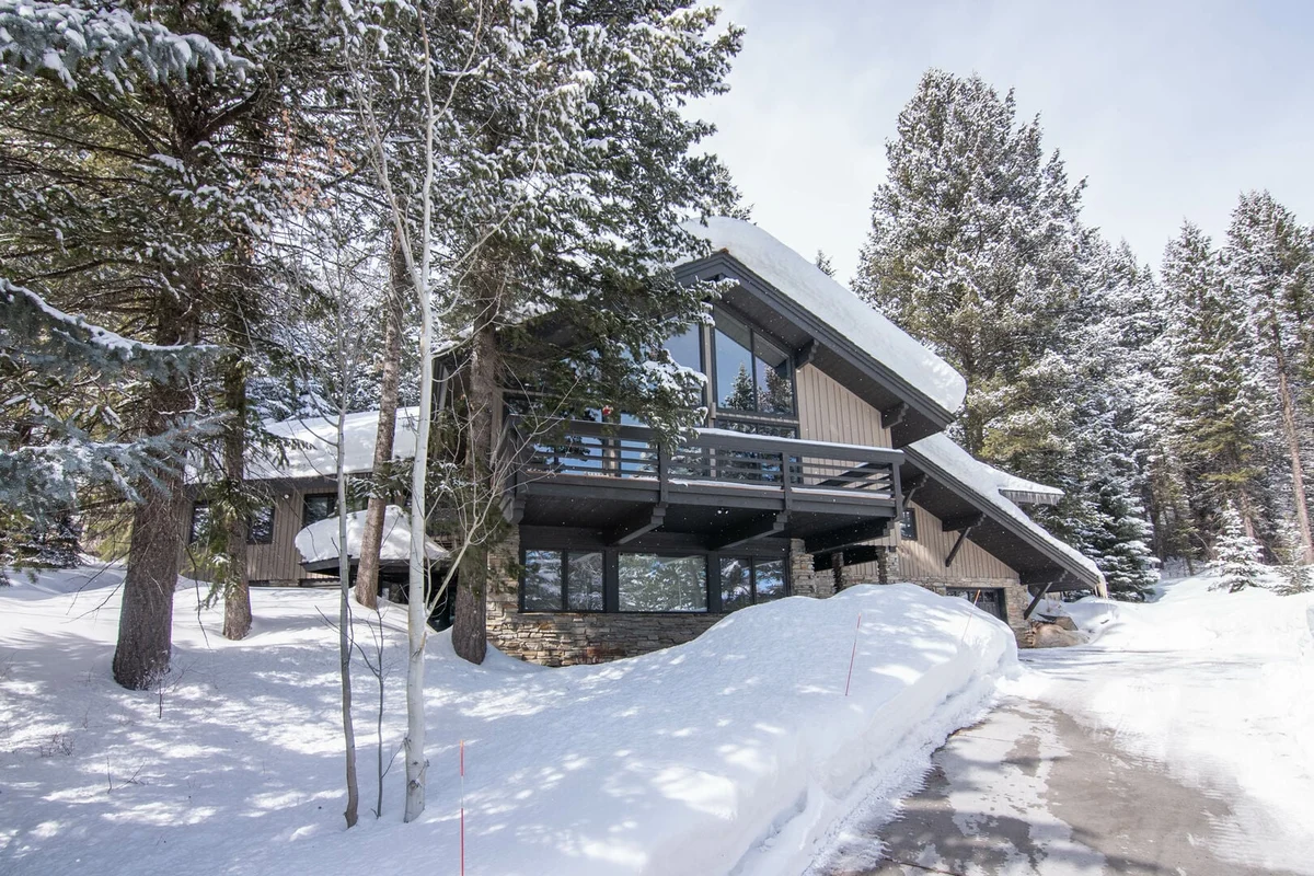 Sublette Ridge Ski Lodge property photo 4