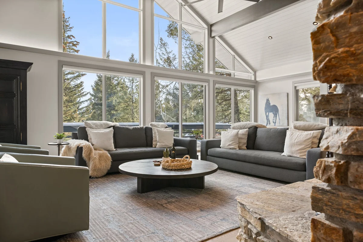 Sublette Ridge Ski Lodge property photo 3