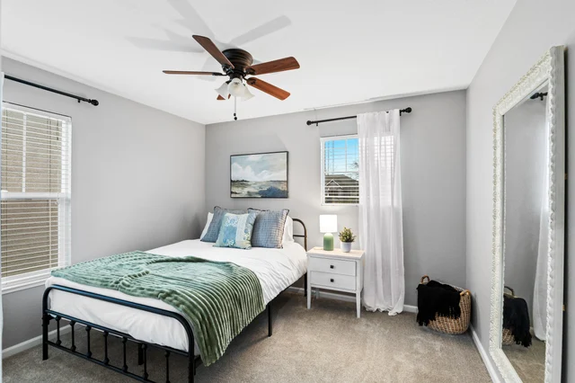 Bedroom 3 image 1