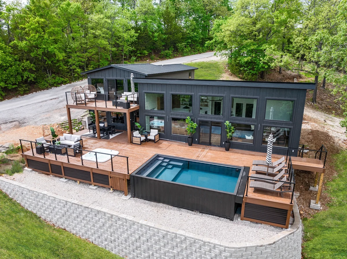 Lakeview Landing property photo 2