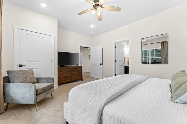 Bedroom 3 image 1