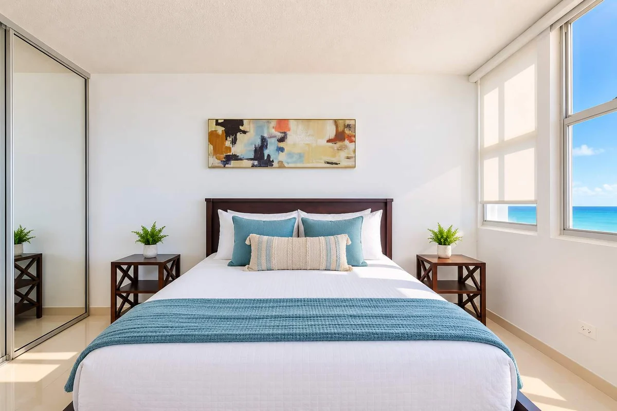 Beachfront Apt with Queen Bed Isla Verde property photo 5