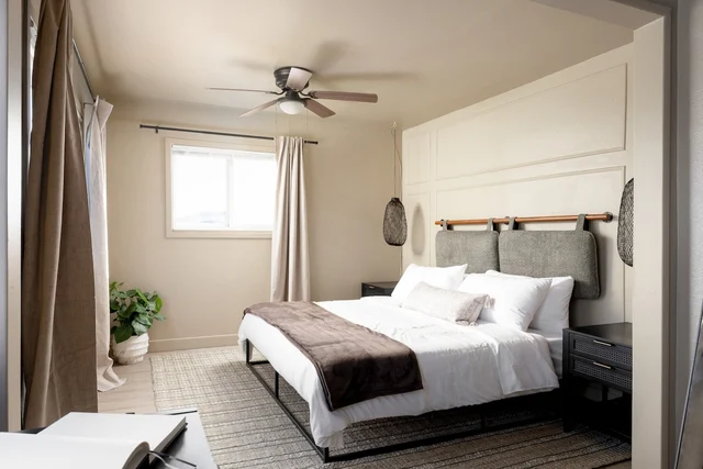 Bedroom image 1