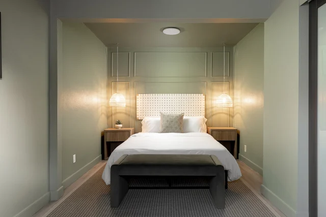 Bedroom image 1