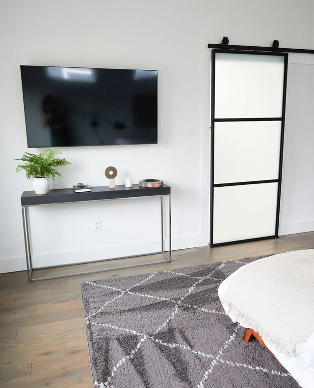 Bedroom image 1