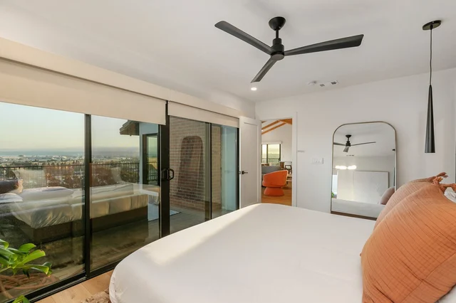Bedroom image 1