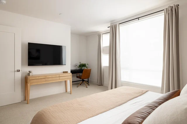Bedroom image 1