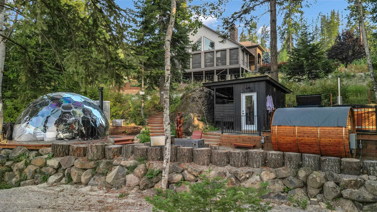Sasquatch Lodge: Private Pool, Spa & Stargazing Dome property photo 5