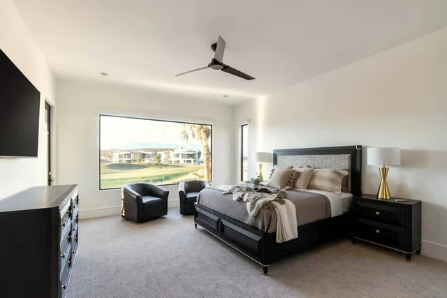 Bedroom 1 image 1