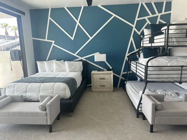 Bedroom 4 image 1