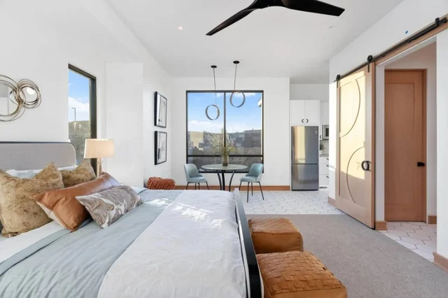 Bedroom 3 image 1
