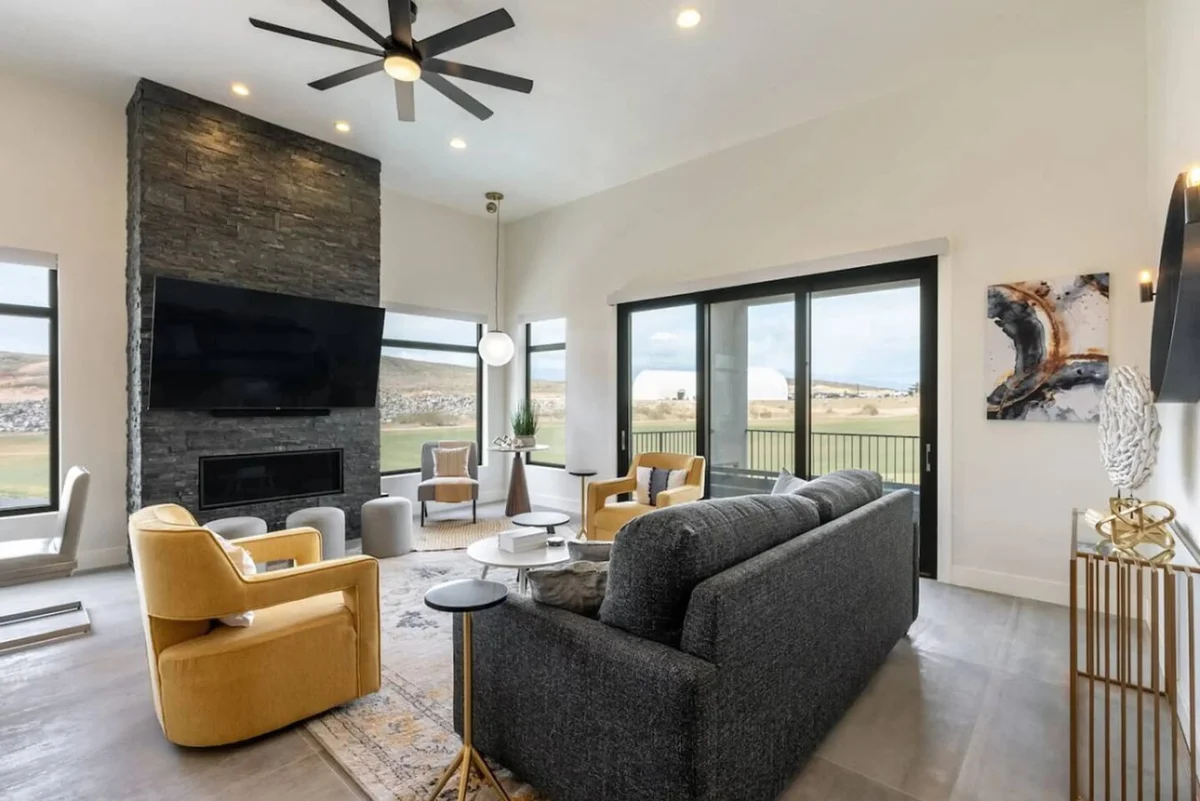 The Eagle's Nest property photo 3