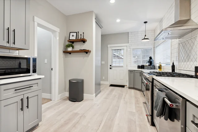 Modern Manor, Grason Properties property photo 13