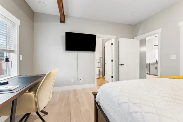 Modern Manor, Grason Properties property photo 16