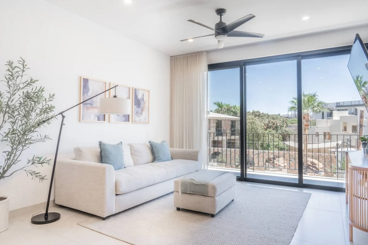 Coyote Tower 201, Luxury Condo Walk to Marina property photo 4