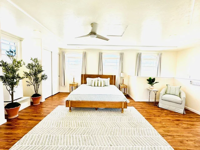 Bedroom 4 image 1