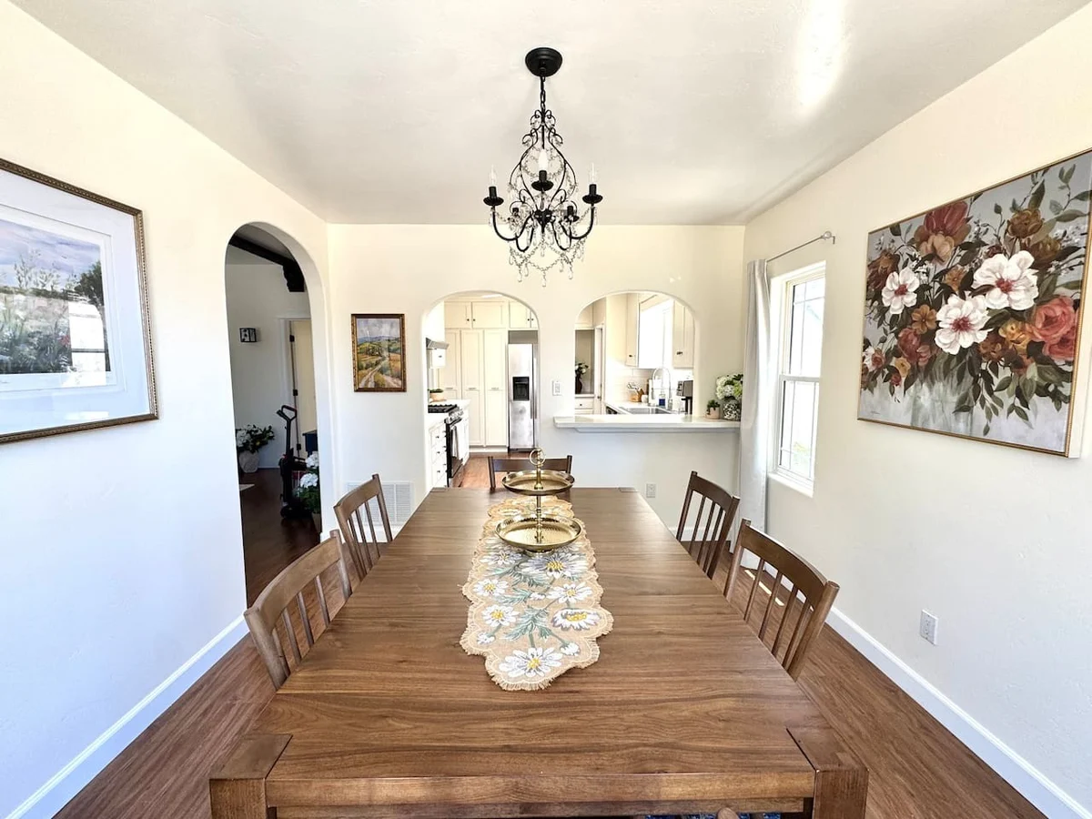 100-Year-Old Spanish Revival, 2 Master Suites property photo 4