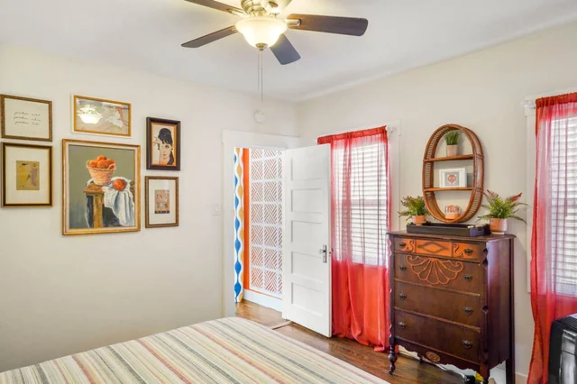 Bedroom 1 image 1