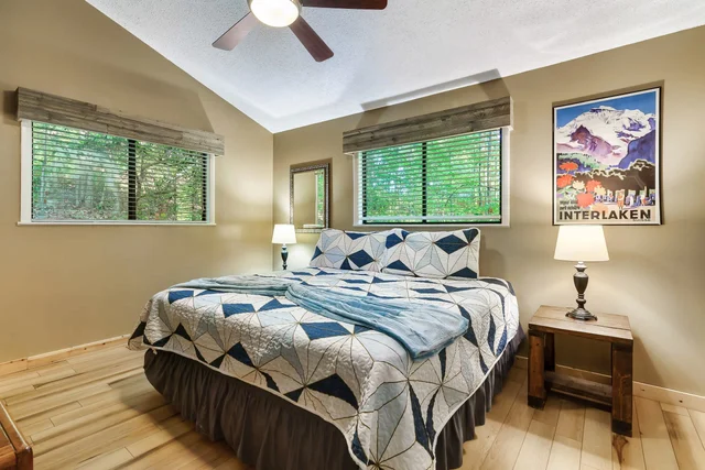 Bedroom image 1