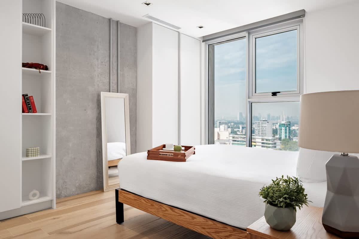 Luxury in Tower with Pool, Gym and More property photo 2