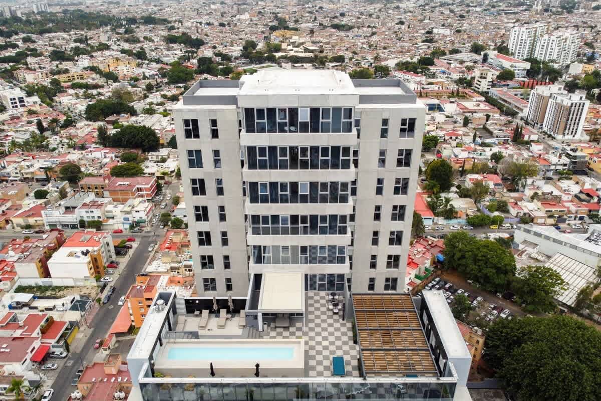 Luxury in Tower with Pool, Gym and More property photo 5