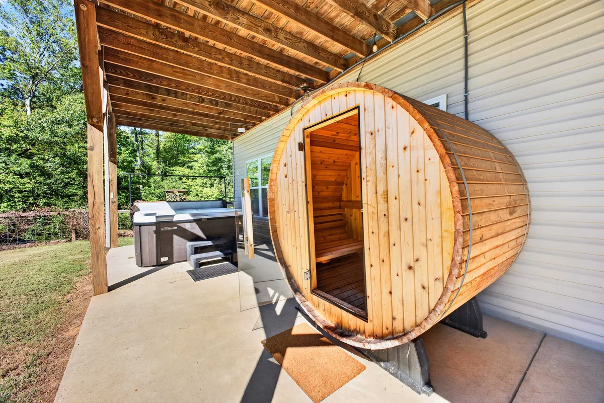 Wineberry Ridge, Hot Tub, Sauna, Grill, Views property photo 3