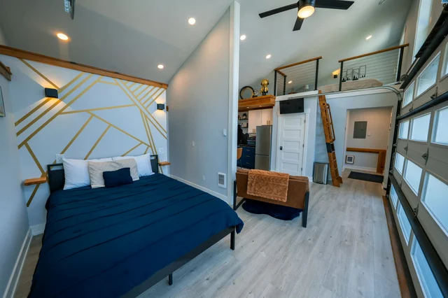 Bedroom image 1