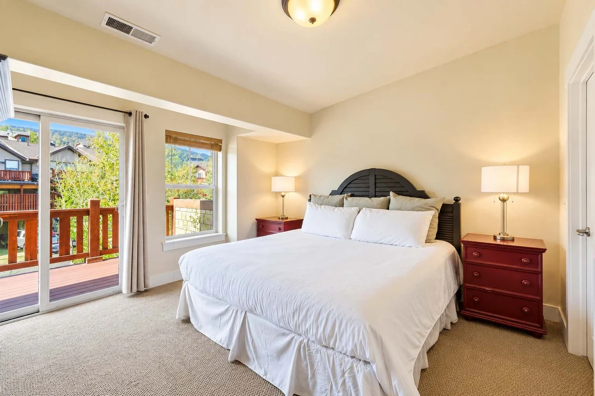 Townhome in Park City property photo 4