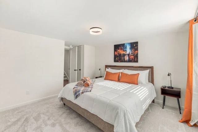 Bedroom 1 image 1
