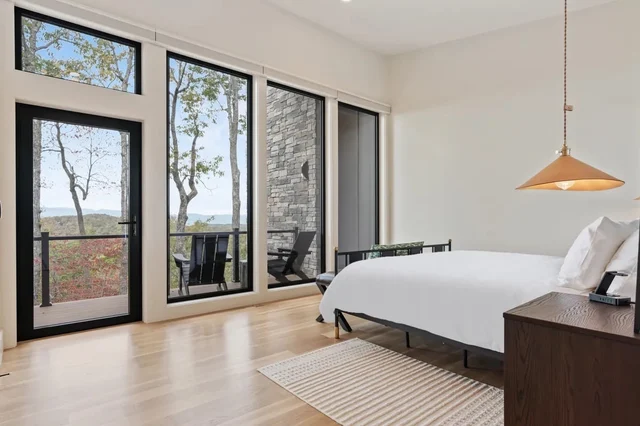 Primary Suite (#1) image 1