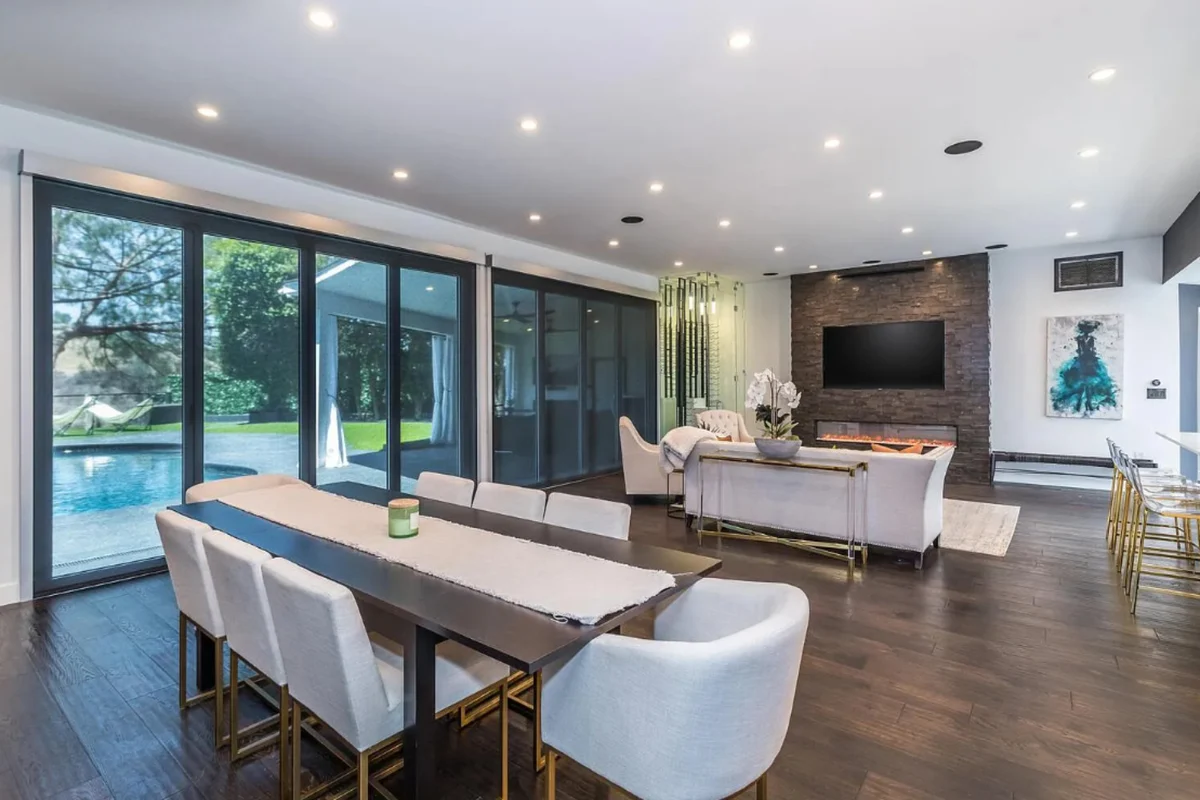 Oakfield Rise: Sherman Oaks Hillside Pool Home property photo 4