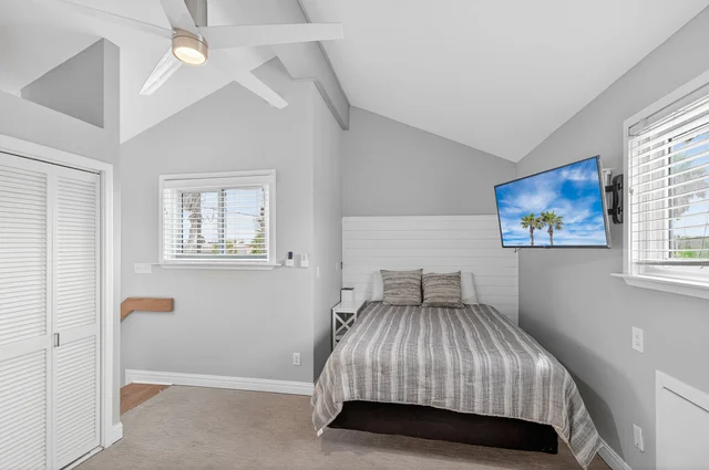 Bedroom 1 image 1