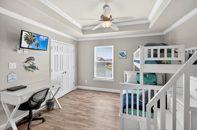 Bedroom 1 image 1