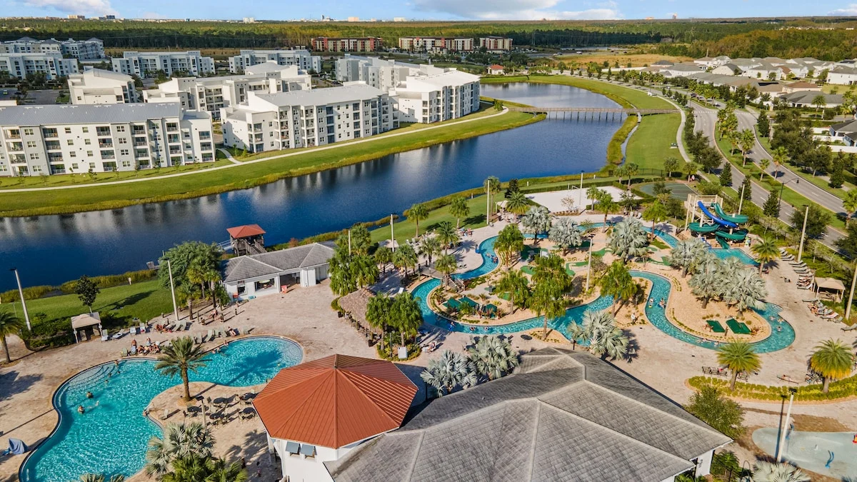 Themed, Disney Area, Free StoreyLake Resort property photo 2