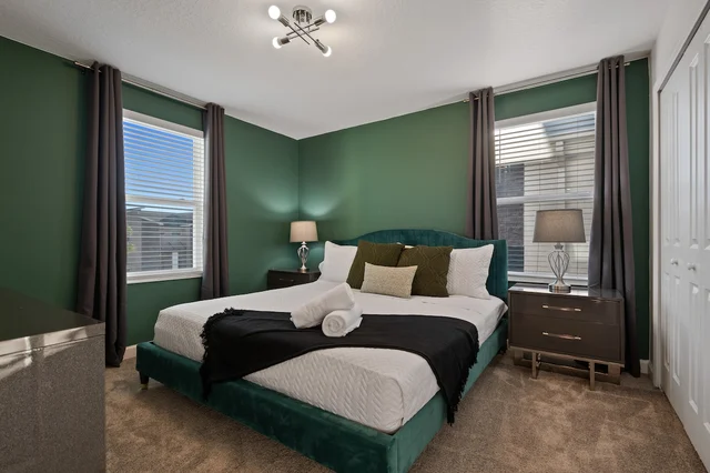 Bedroom 1 image 1