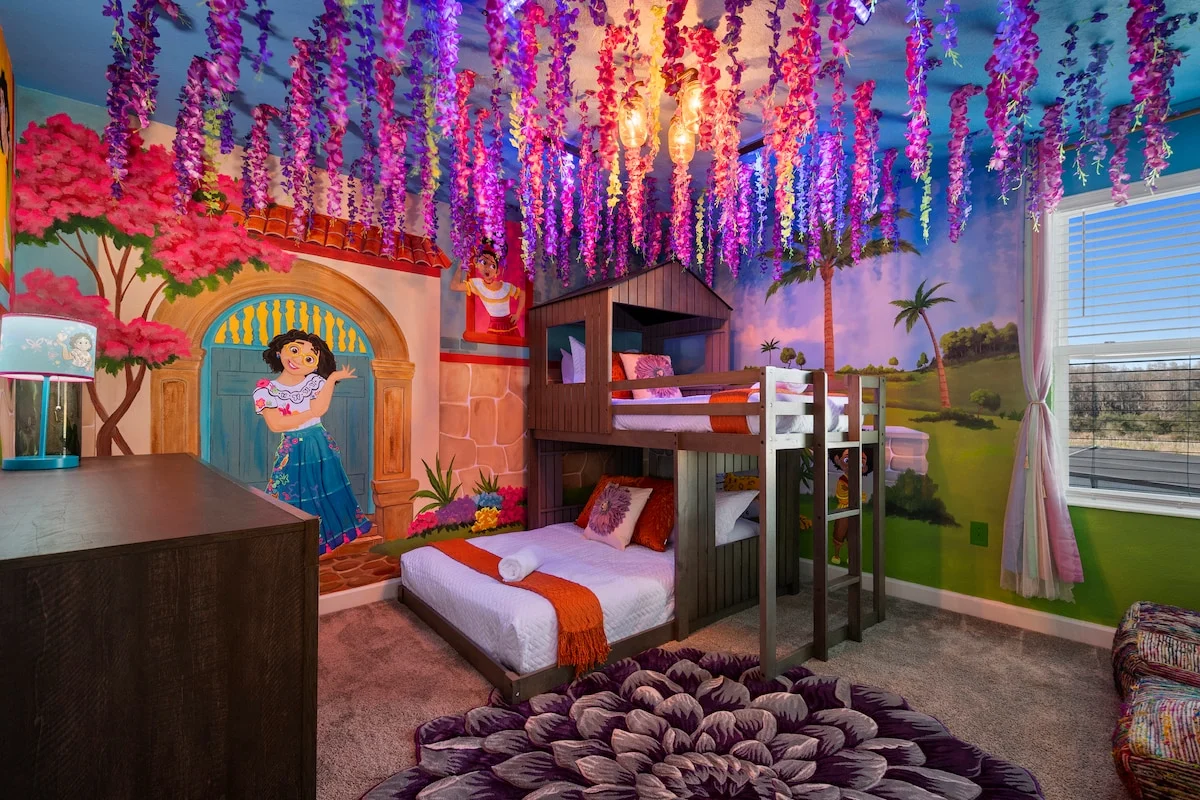 Theater & Pool Villa near Disney - Spa & BBQ property photo 3