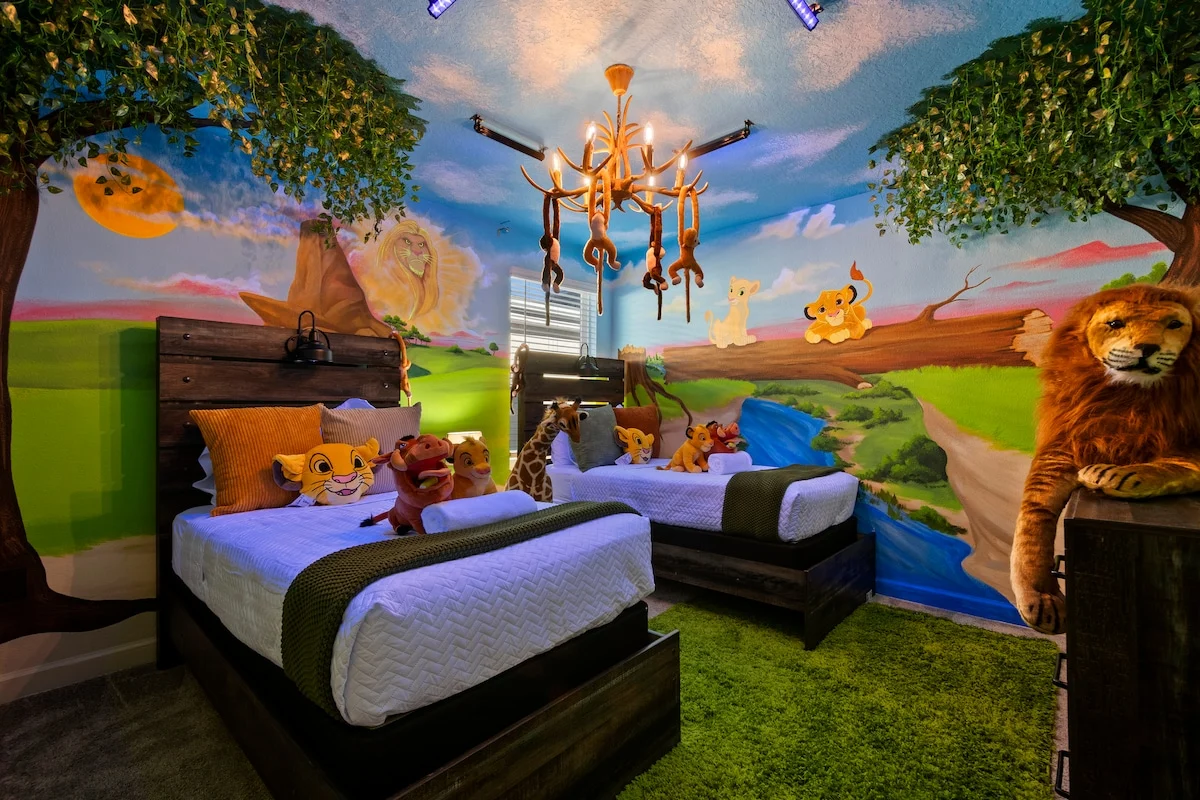 Theater & Pool Villa near Disney - Spa & BBQ property photo 5