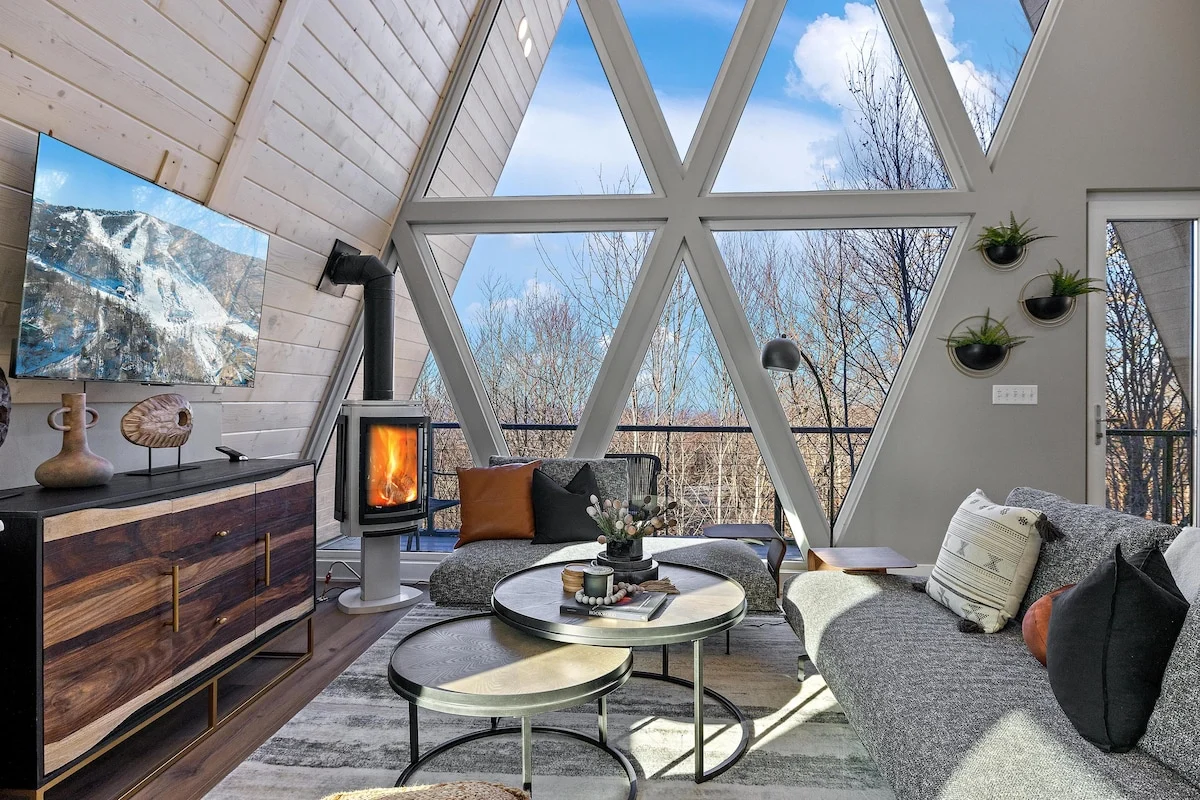 A-Frame at the slope, Beech Mountain Resort property photo 3