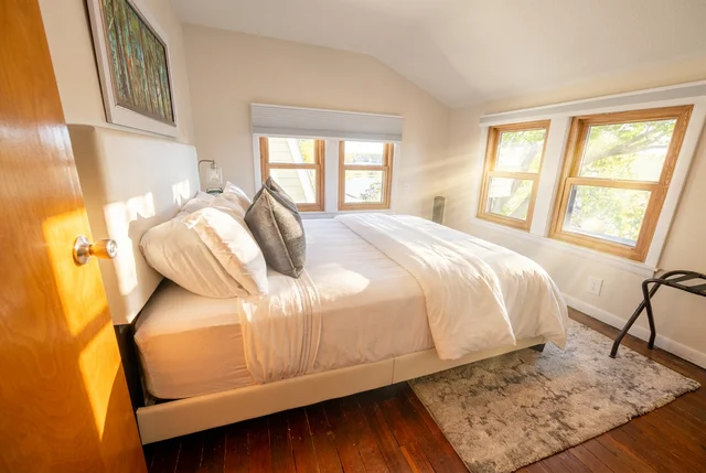 Bedroom 3 image 1