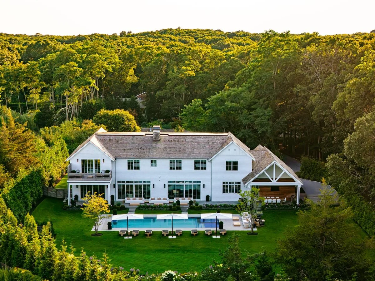 Deerfield Estate, Spacious Water Mill Escape property photo 2