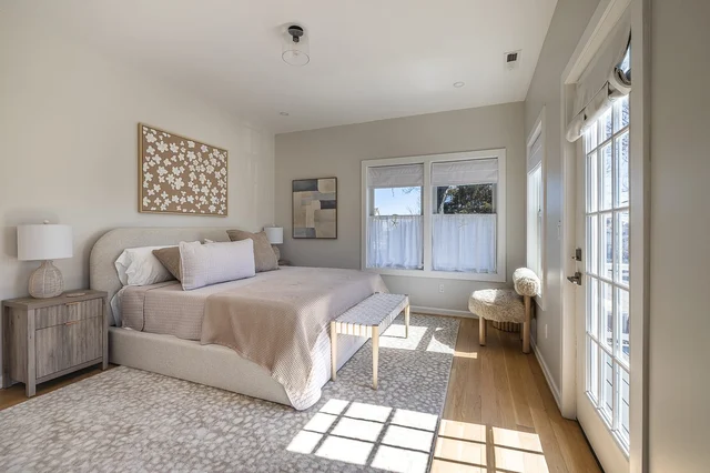 Bedroom 1 image 1