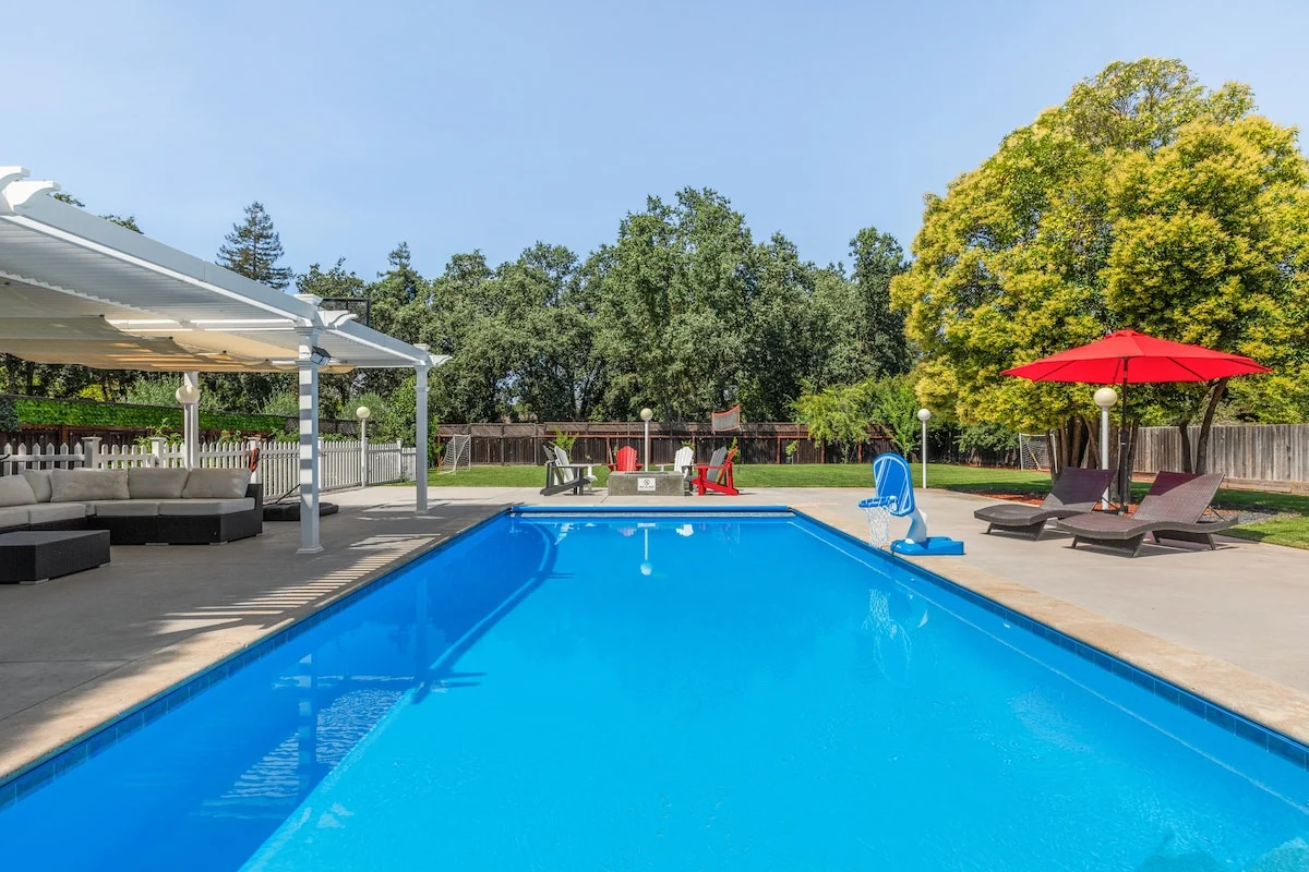 Pool and Hot Tub Retreat near Healdsburg Wineries property photo 1