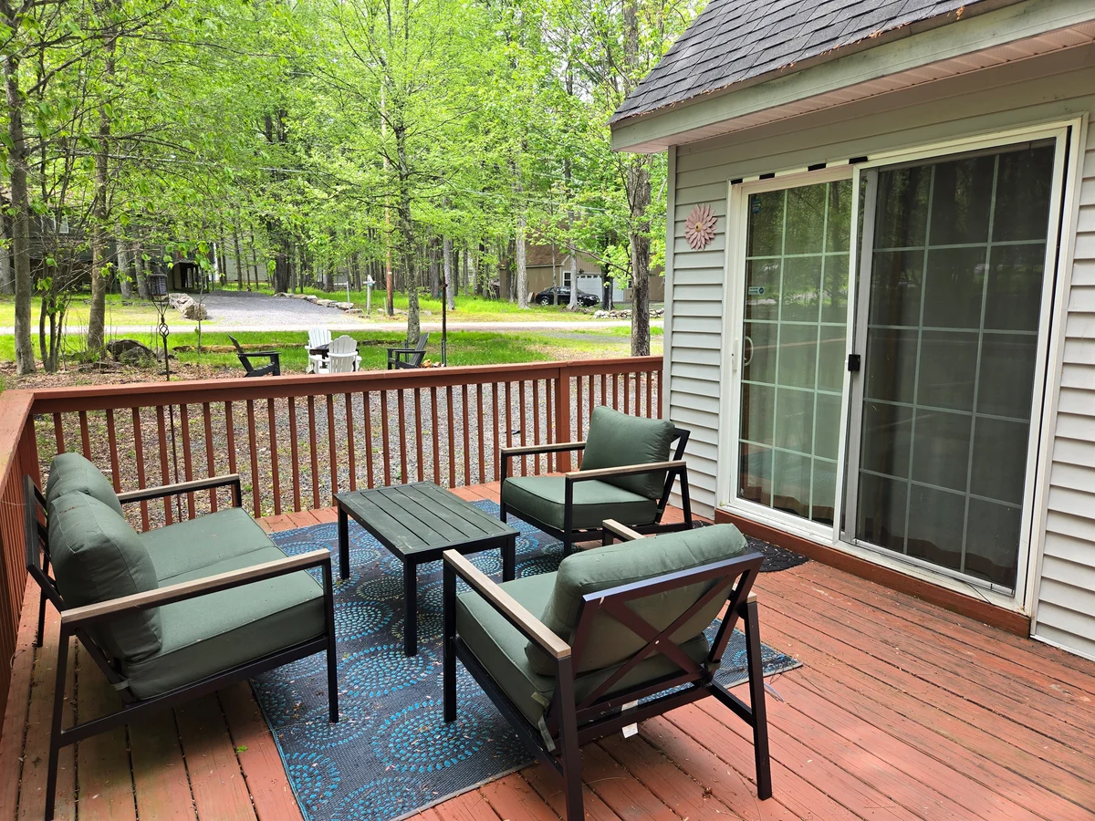 Cheerful Chalet property photo 3