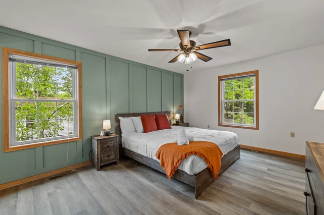 Bedroom 1 image 1