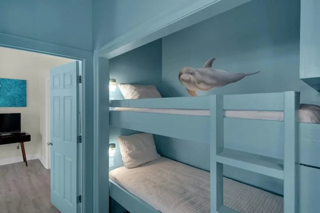 Bedroom image 1