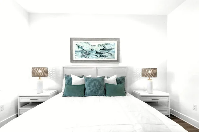 Bedroom image 1