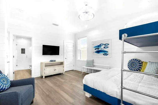 Bedroom image 1