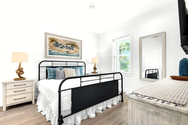 Bedroom image 1