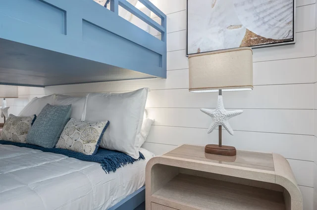Bedroom image 1