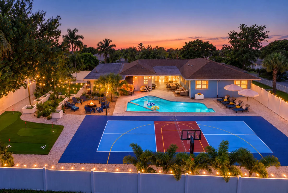 Pickleball, Pool, Tiki Bar, Games property photo 1